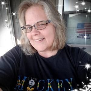 Meet your Posher, Pamela